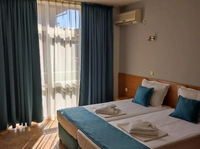 аурелия бей Ravda