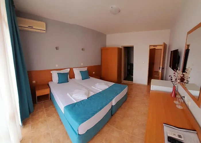 Hotel аурелия бей Ravda