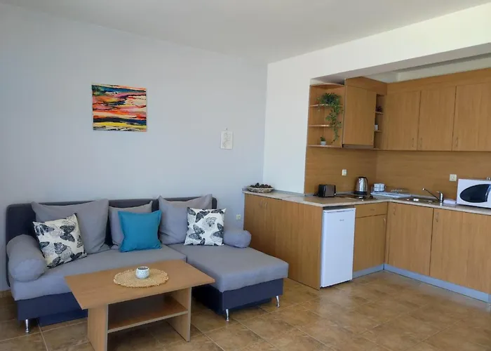 аурелия бей Ravda