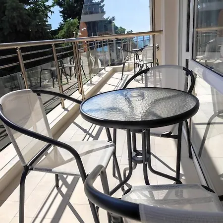 Hotel аурелия бей *