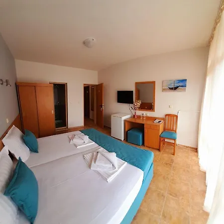 аурелия бей Hotel *