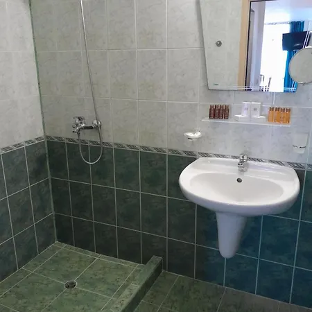 аурелия бей Hotel Rawda