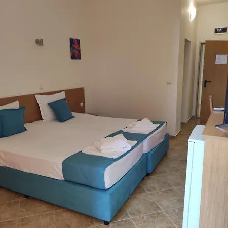 Hotel аурелия бей