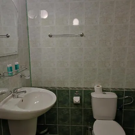 аурелия бей