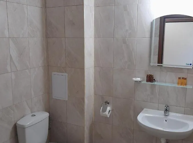 аурелия бей *