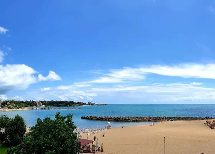 аурелия бей Ravda