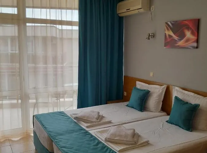 аурелия бей Ravda