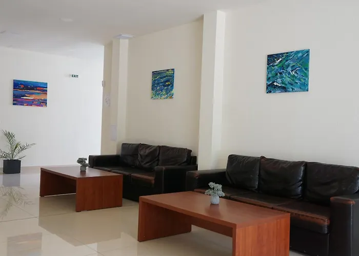 аурелия бей Hotel