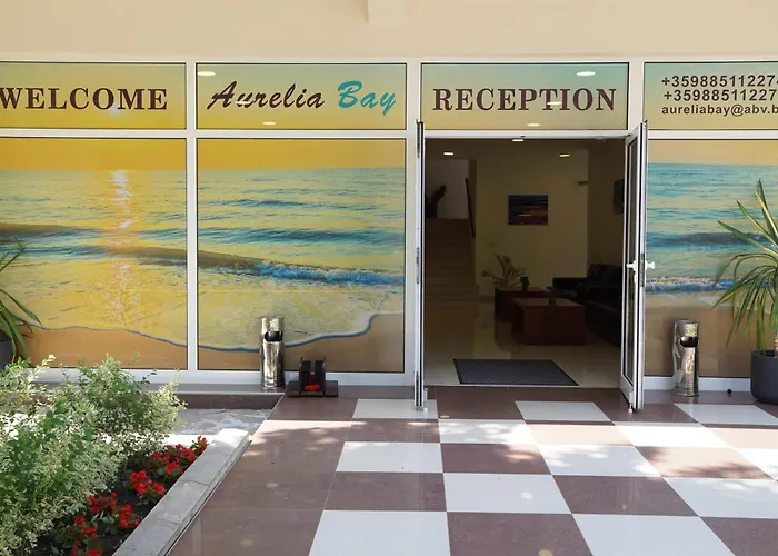 аурелия бей