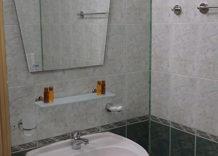 аурелия бей Hotel Ravda